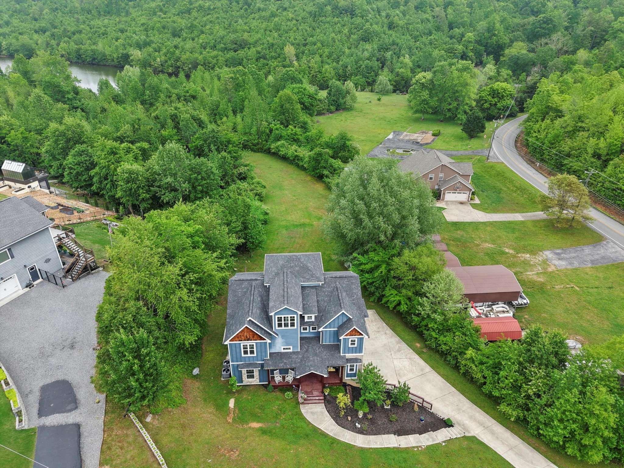 Harrison, TN 37341,7404 Woodland Bay Drive
