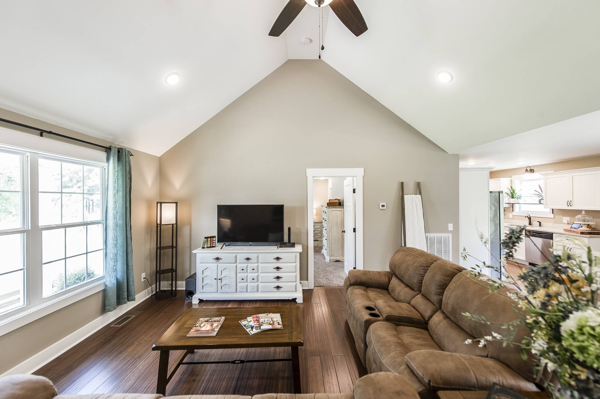 Bethpage, TN 37022,191 Ray Jent Rd