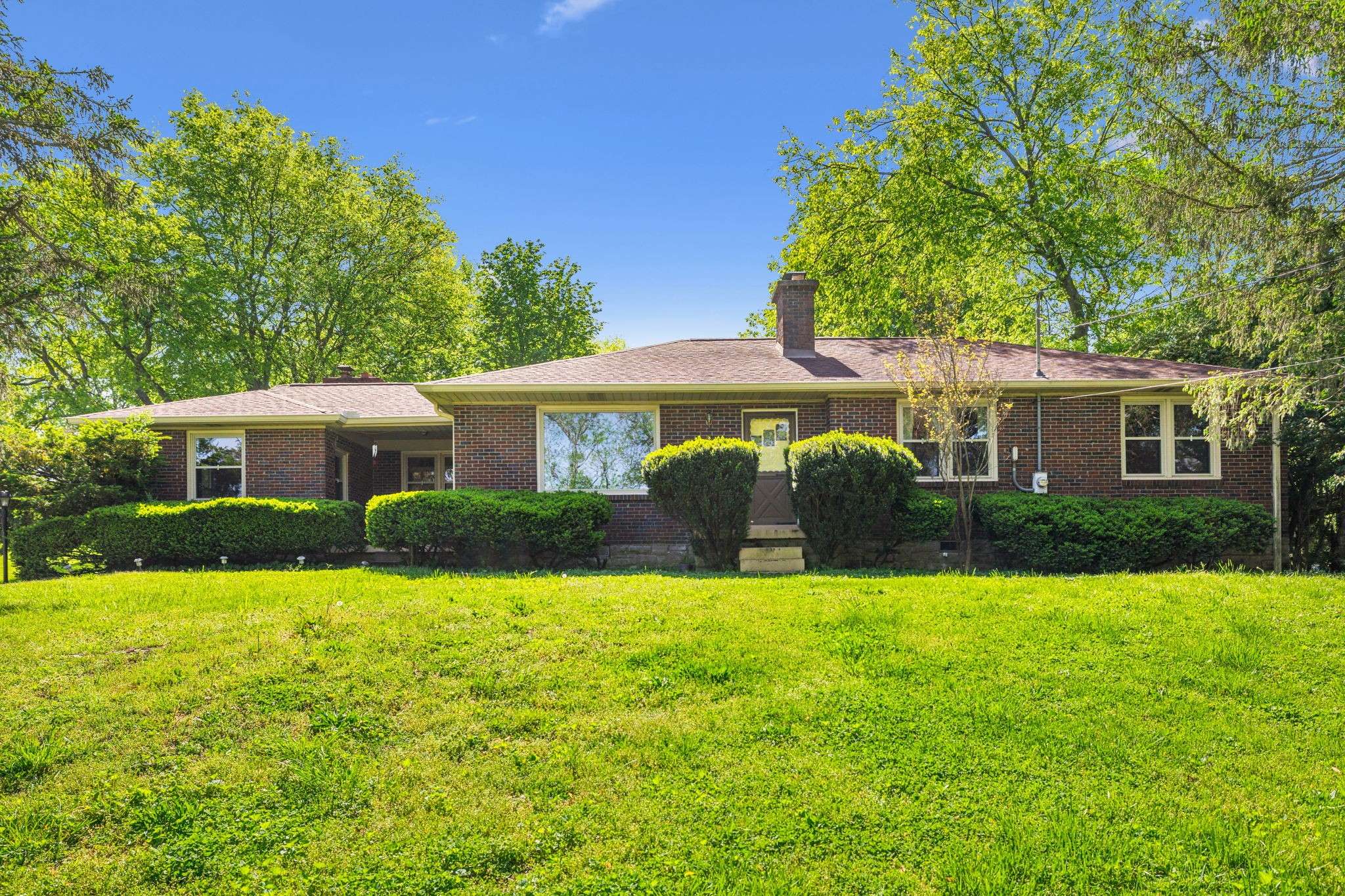 Goodlettsville, TN 37072,207 Moss Trl