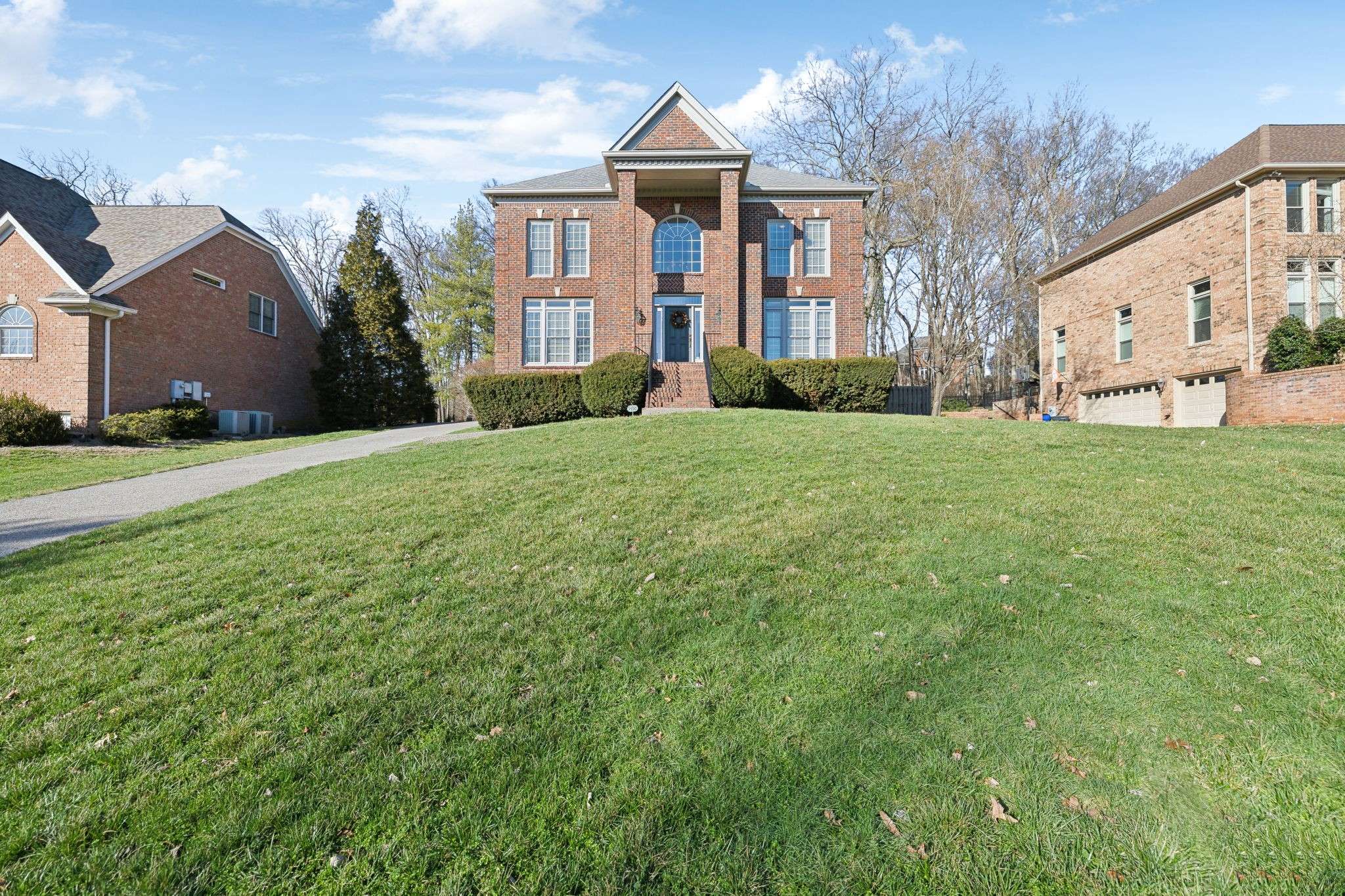 Brentwood, TN 37027,9436 Norwood Dr