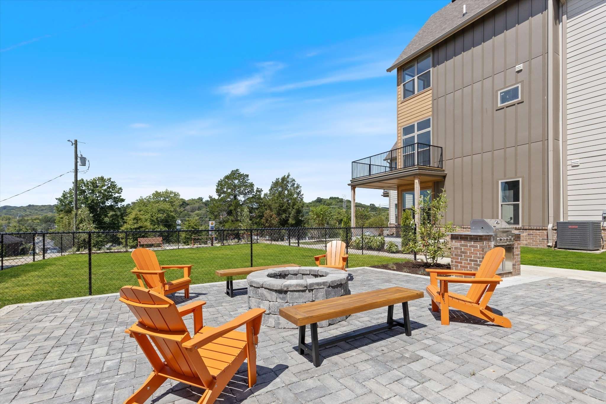 Nashville, TN 37209,7341 Charlotte Pike #110