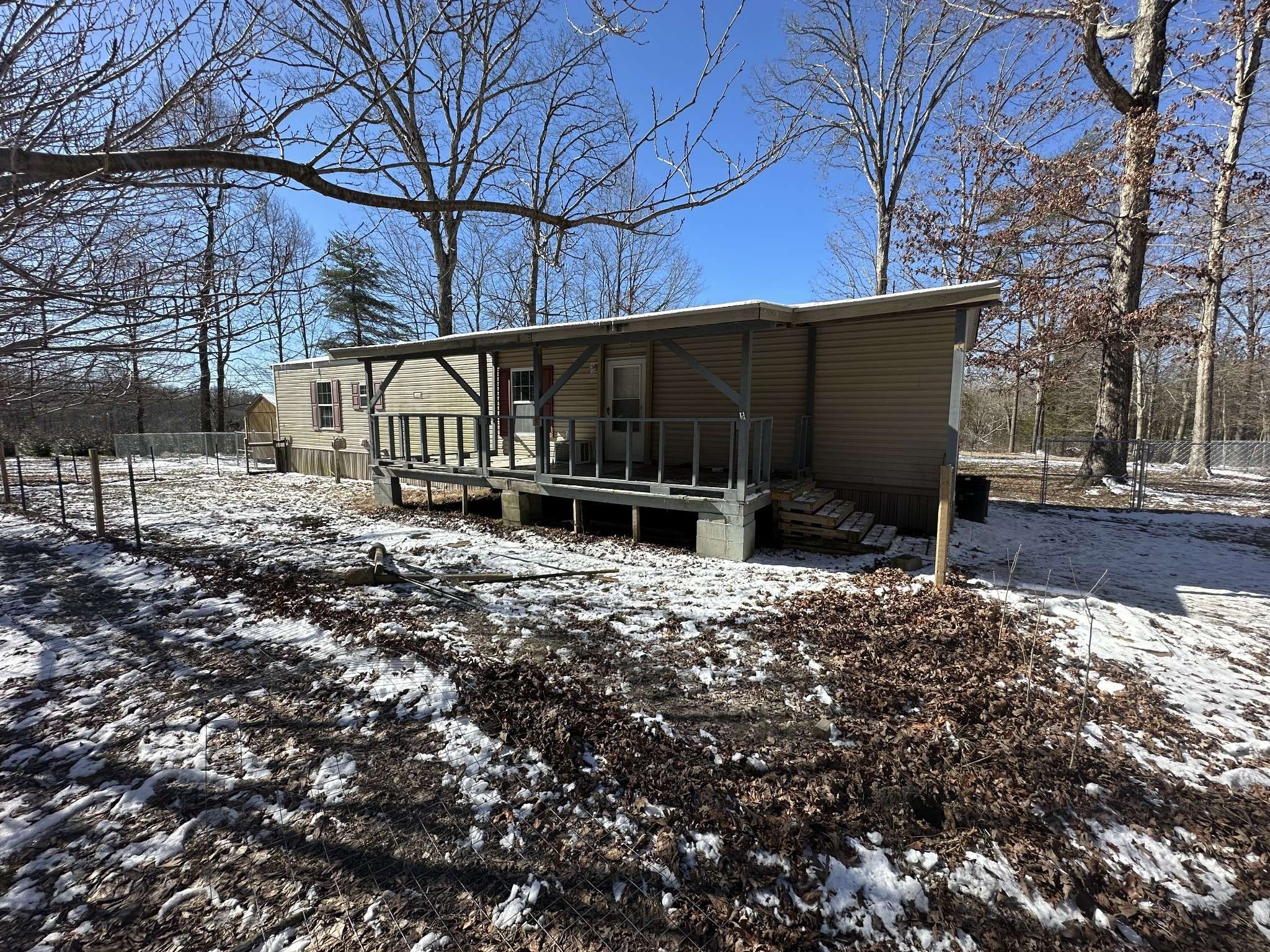 Beersheba Springs, TN 37305,206 Marcus Hill Rd