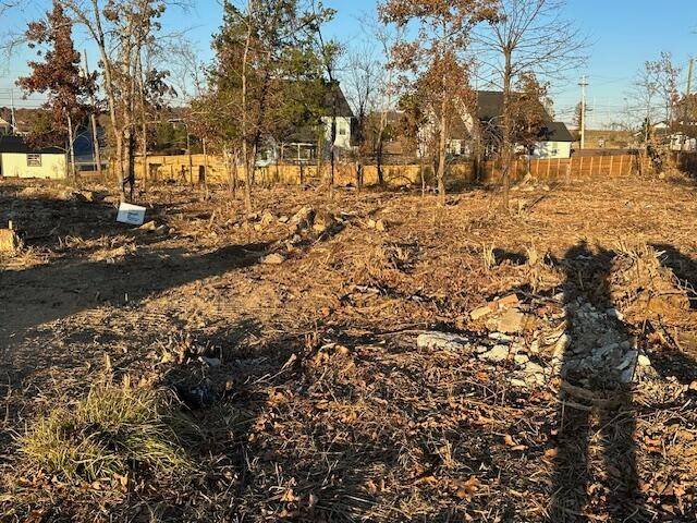 Chattanooga, TN 37421,2303 Guinevere Parkway