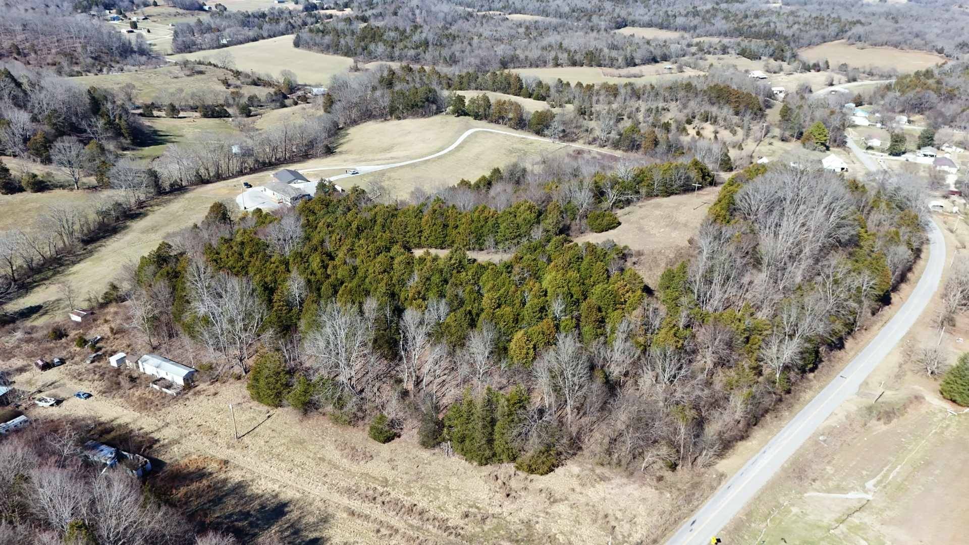 Burkesville, KY 42717,2695 Leslie Rd