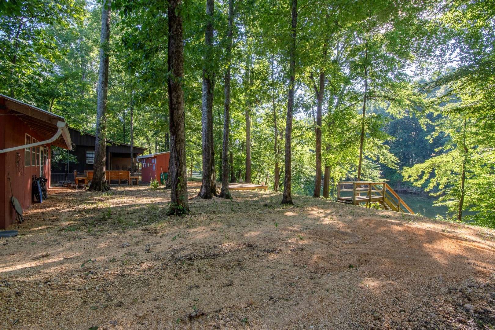 Savannah, TN 38372,300 Teal Ln