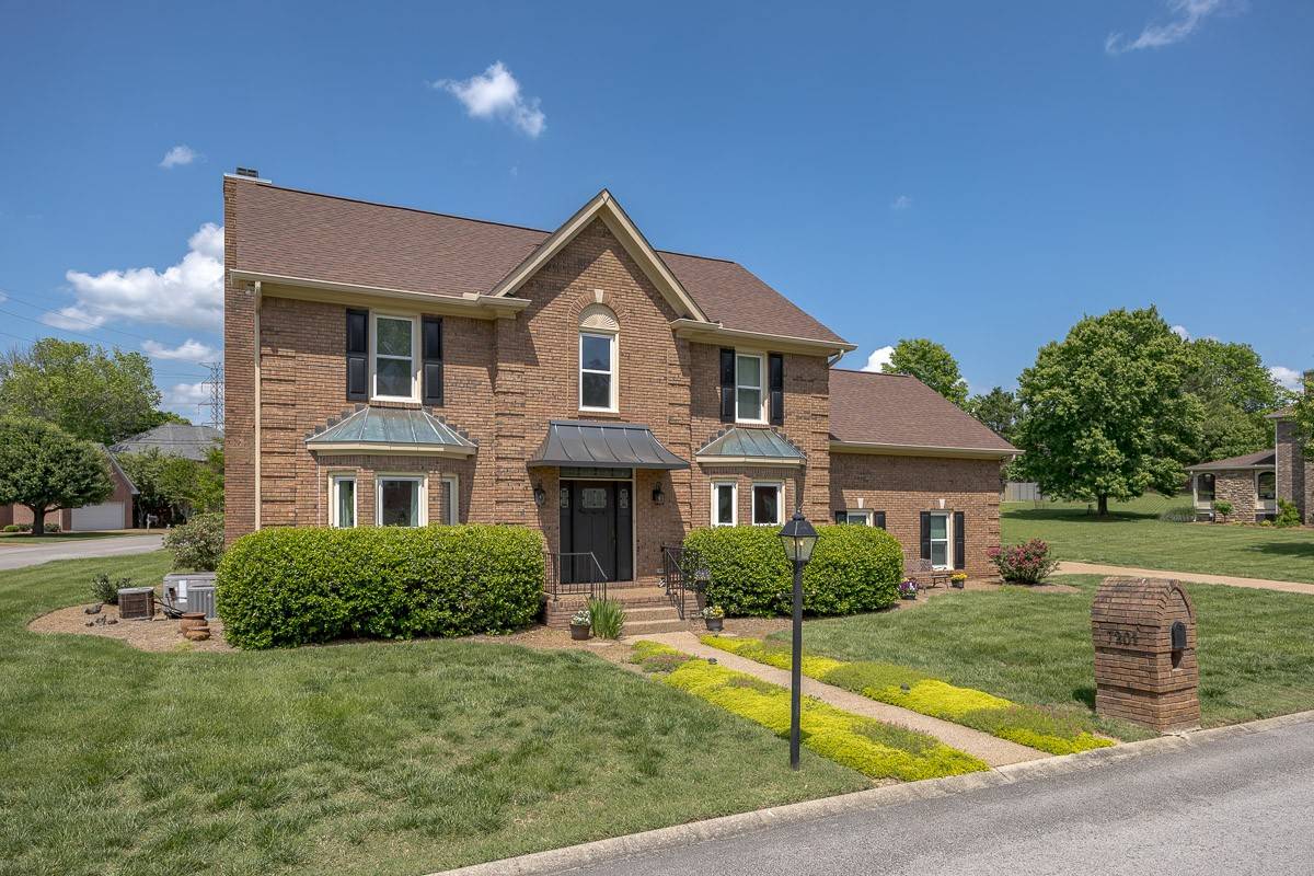 Nashville, TN 37221,7201 River Bend Rd