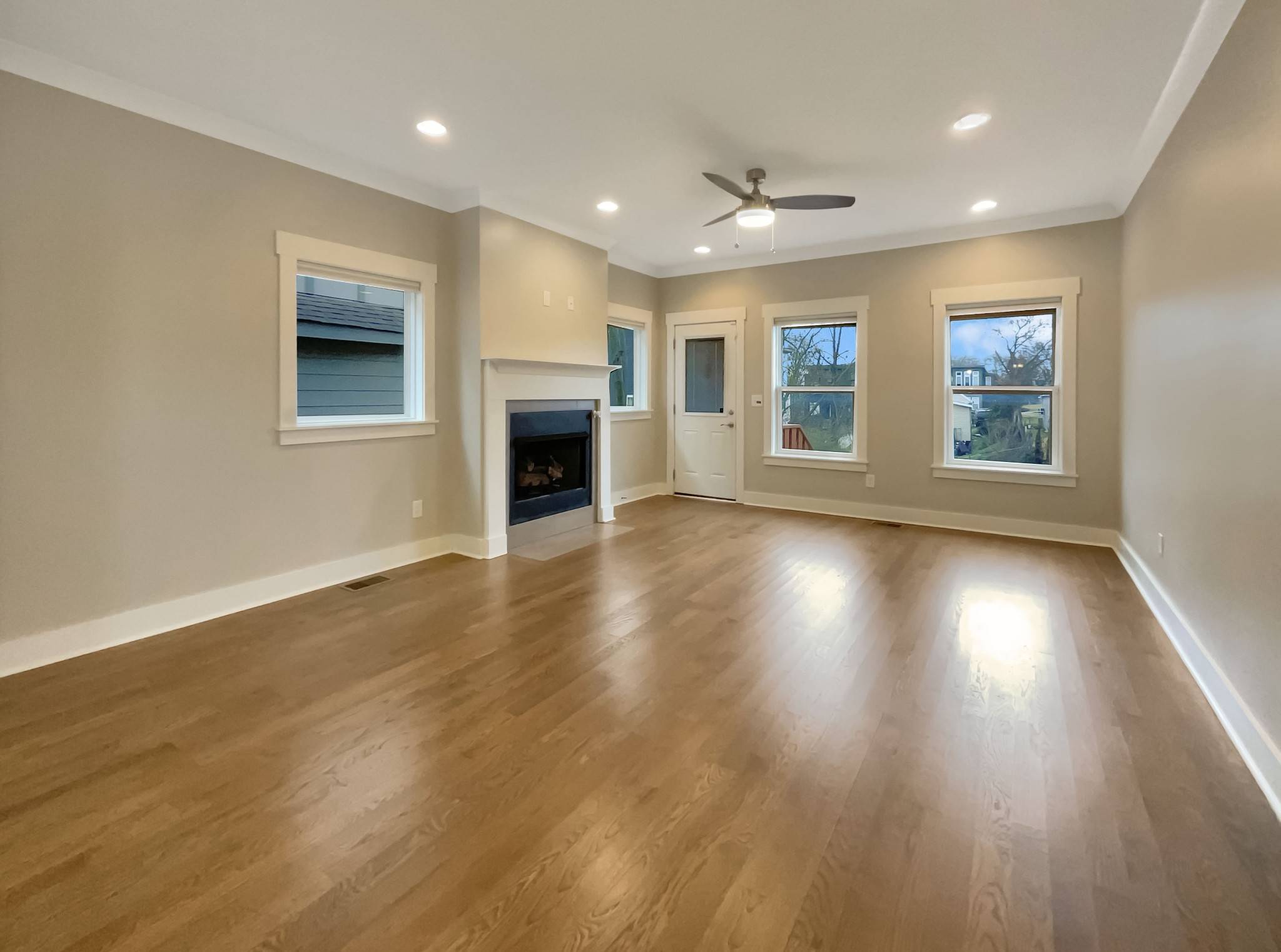 Nashville, TN 37208,2114A 14th Ave #N