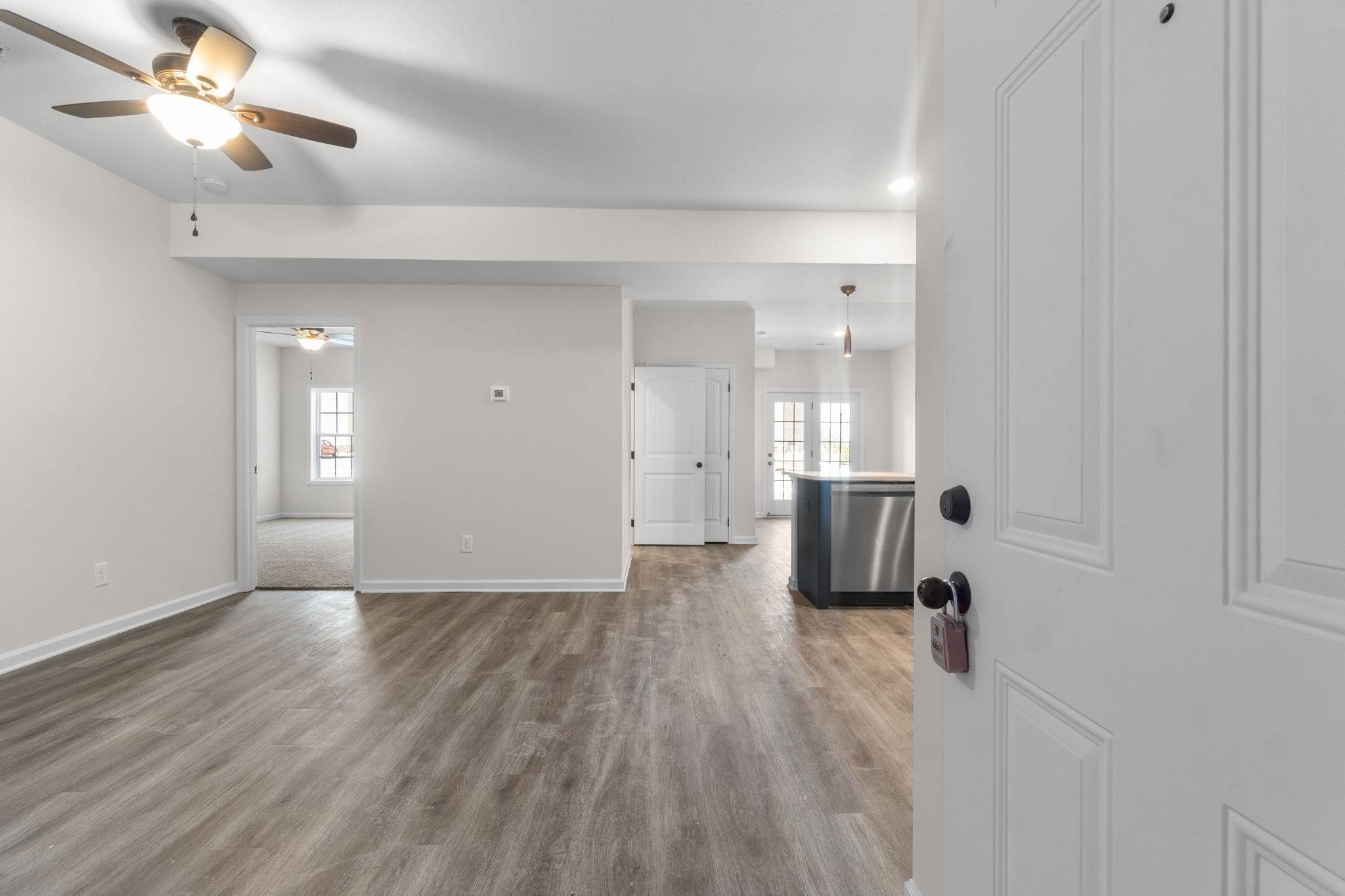 Clarksville, TN 37040,229 E Johnson Circle #Unit B 204
