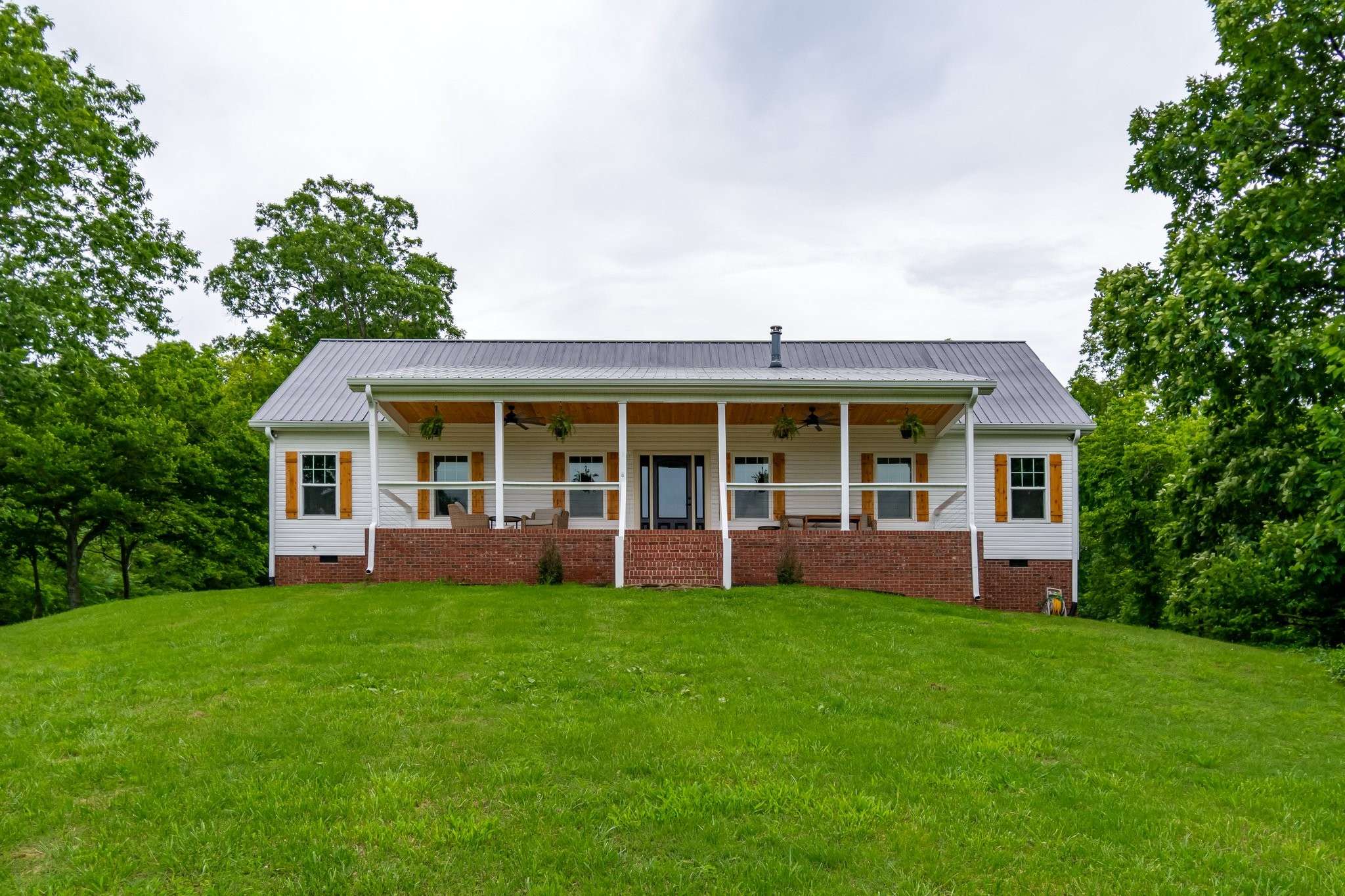 Santa Fe, TN 38482,3402 Blackburn Rd