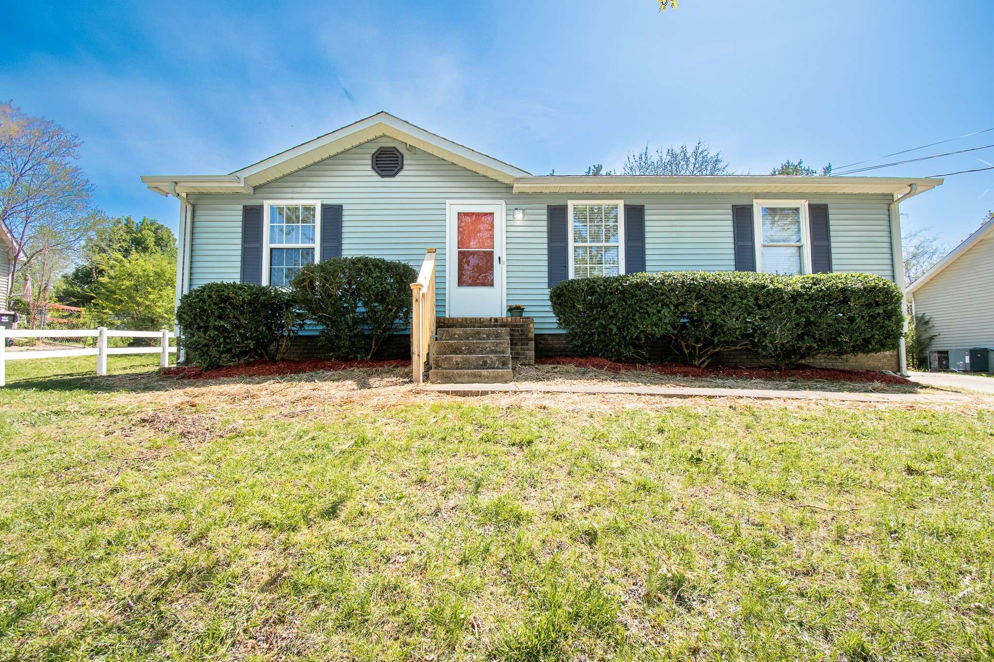 Clarksville, TN 37042,212 Mark Spitz Dr