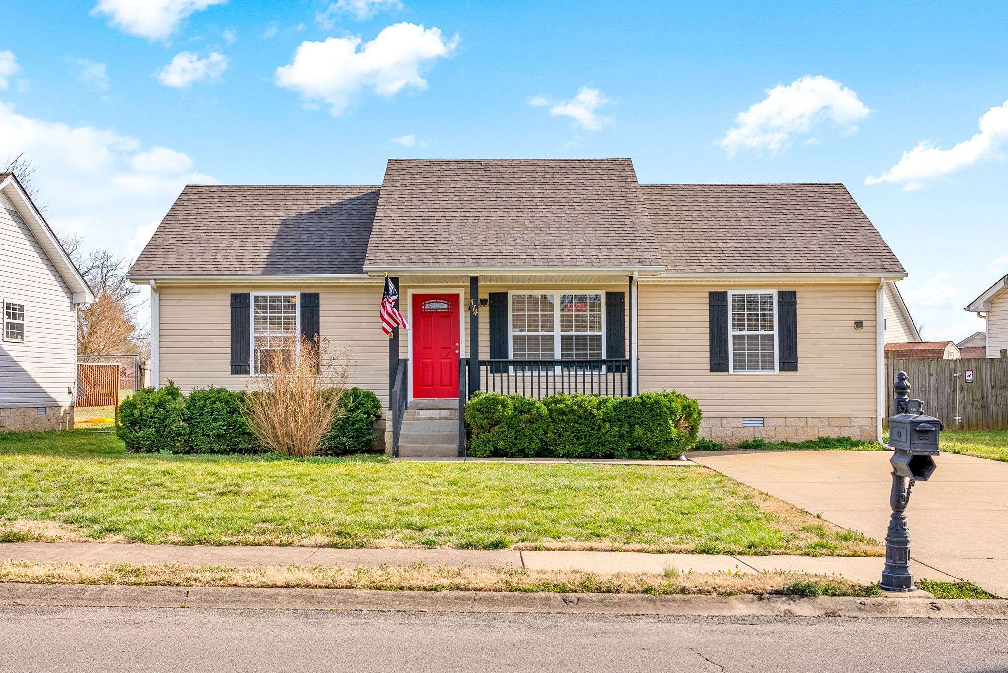 Clarksville, TN 37042,574 Oakmont Dr