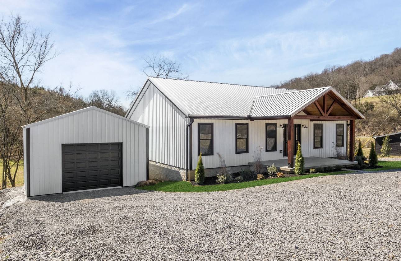 Carthage, TN 37030,6 Carter lane