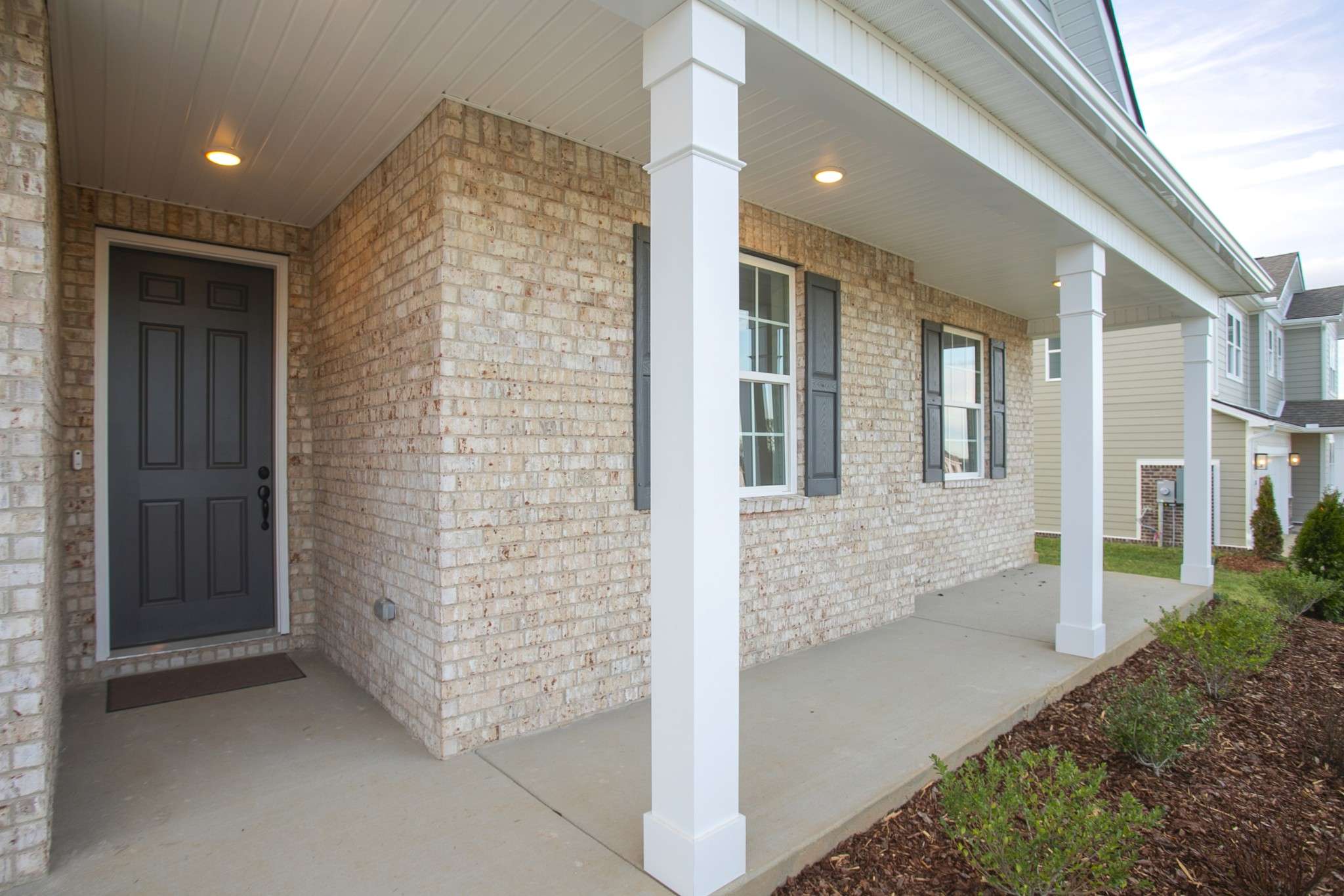 Columbia, TN 38401,2359 Williamsport Landing