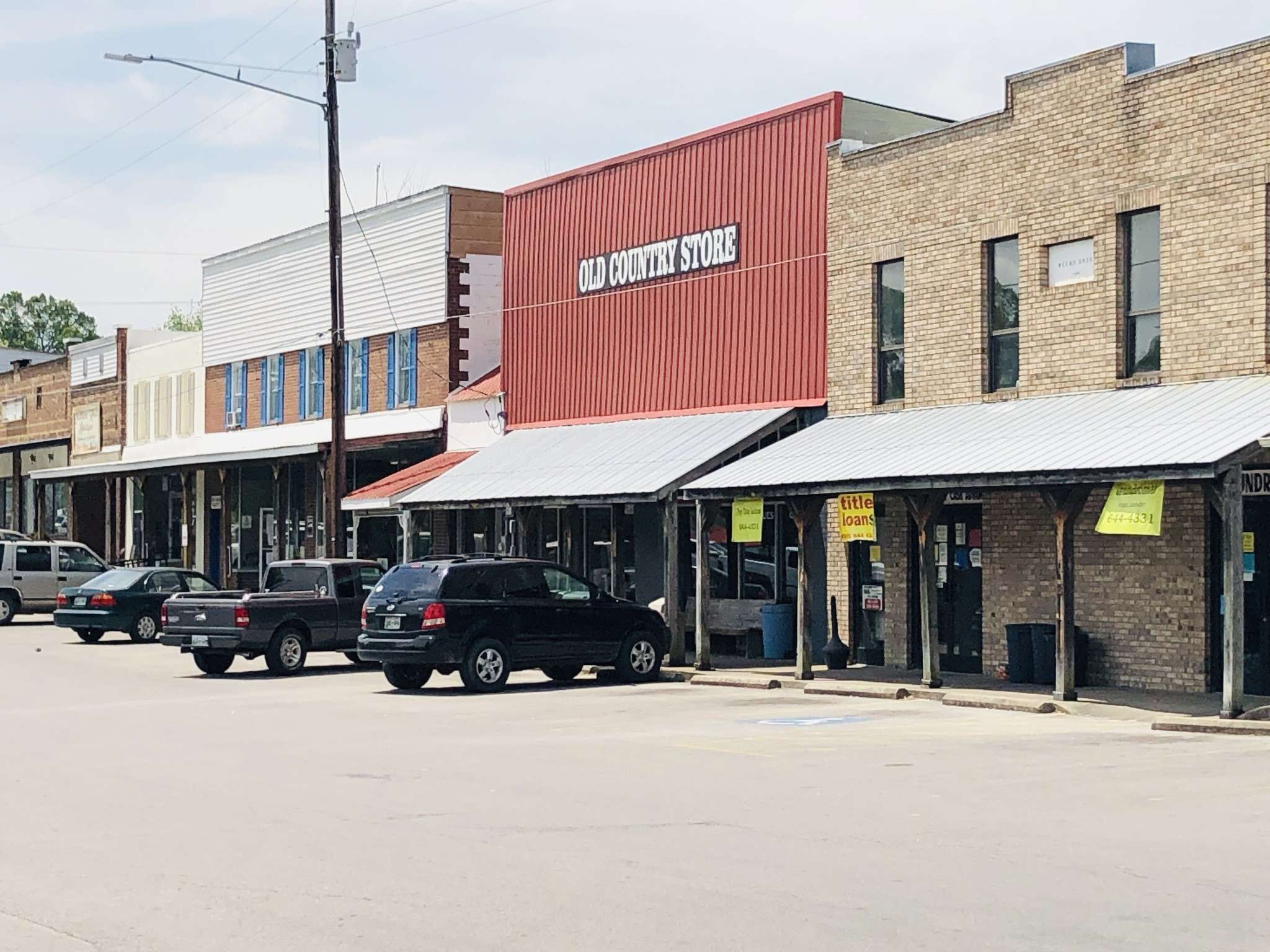 Westmoreland, TN 37186,1043 Park St