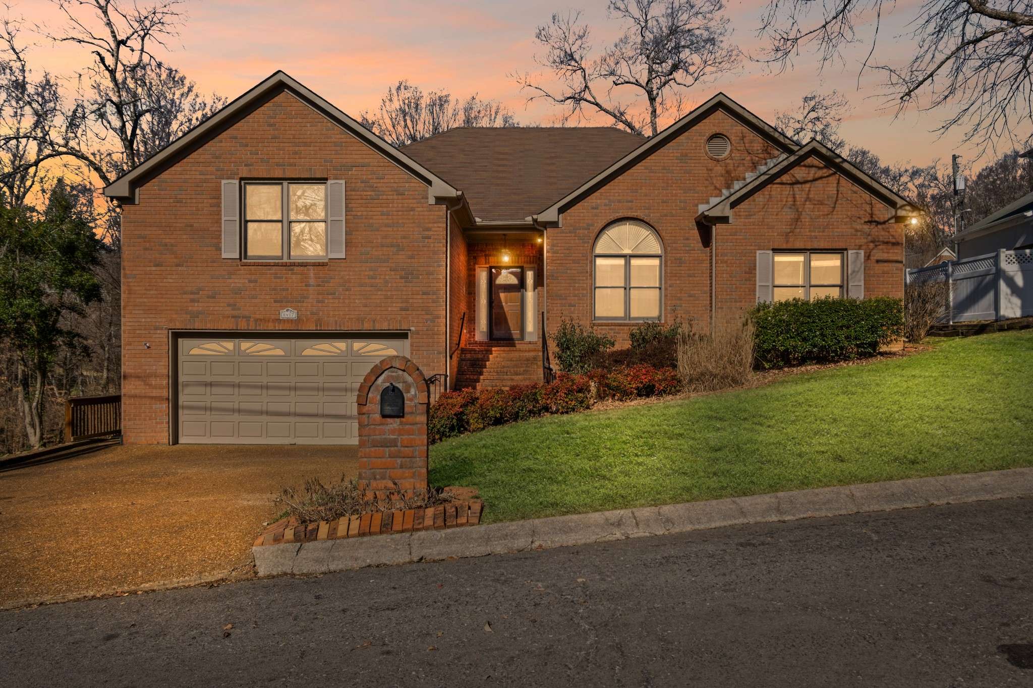 Nashville, TN 37221,8417 Indian Hills Dr