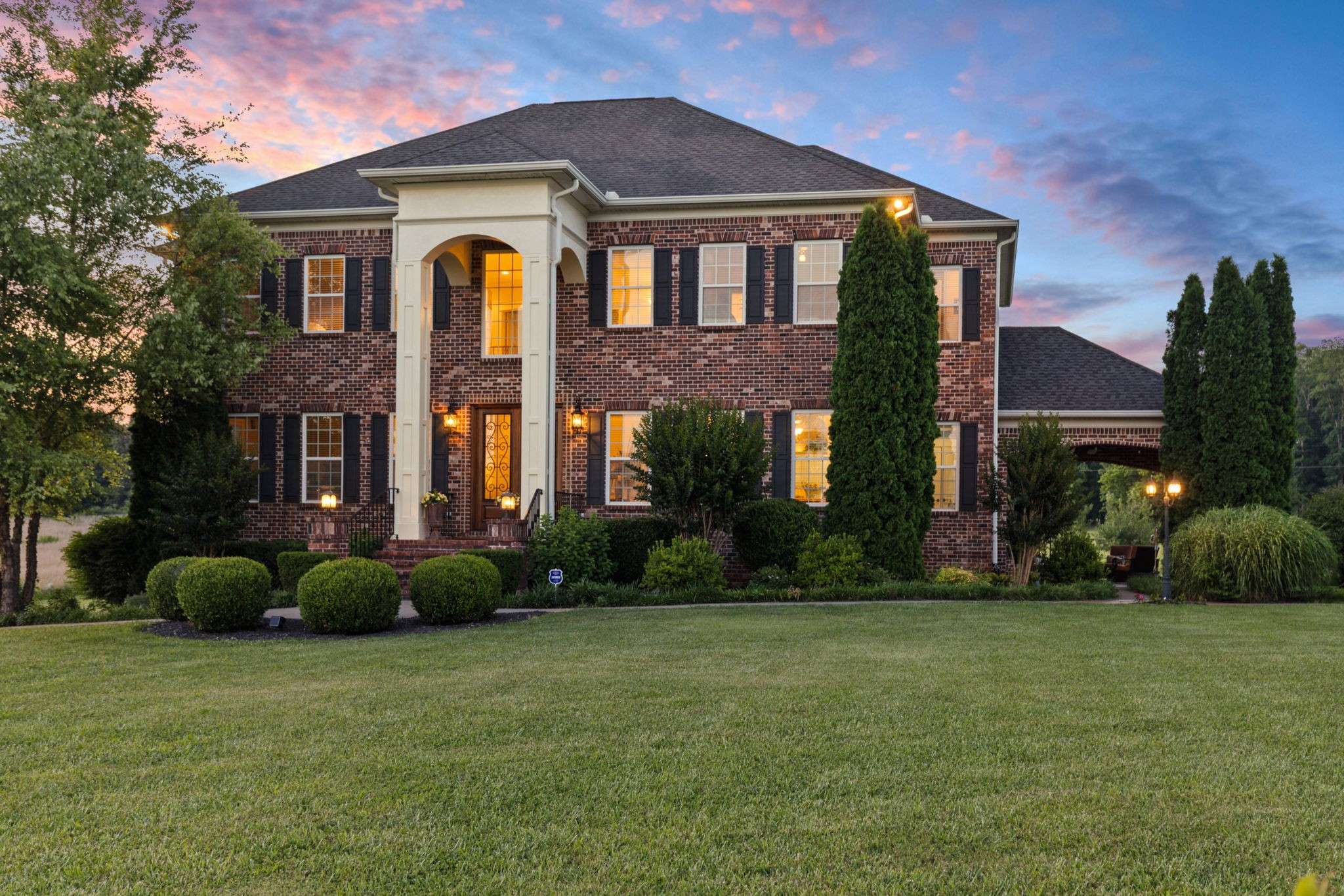 Cross Plains, TN 37049,8288 Guthrie Rd