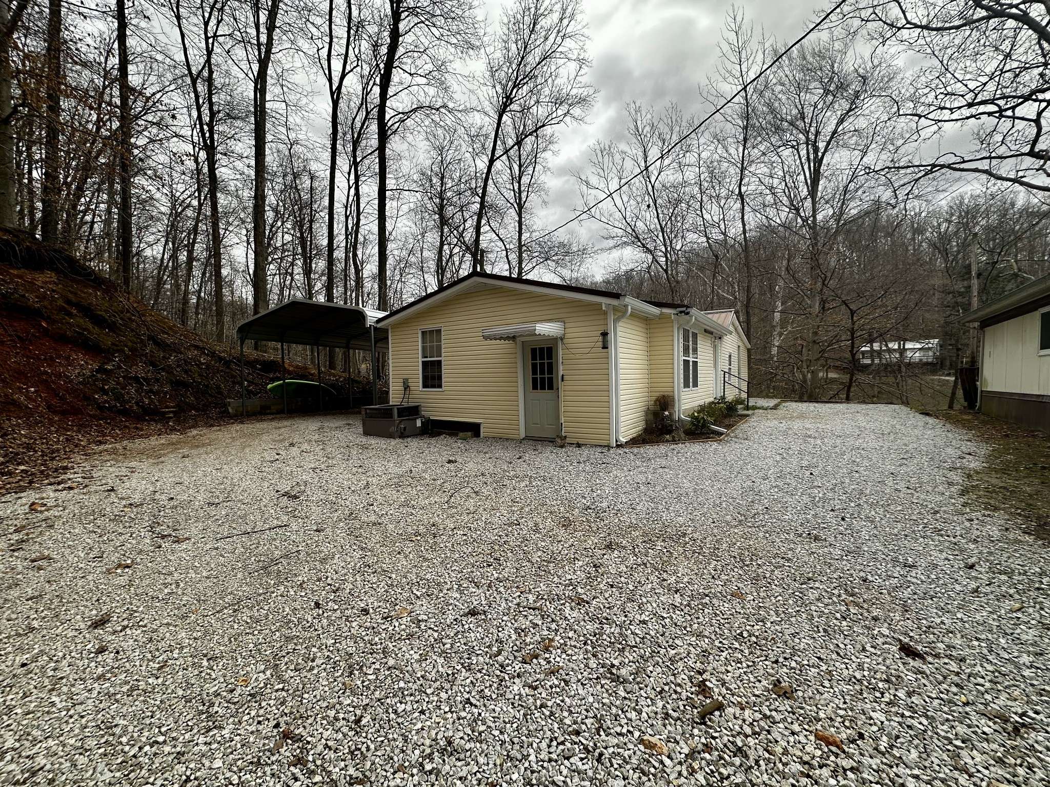 Waverly, TN 37185,199 Mason Ln
