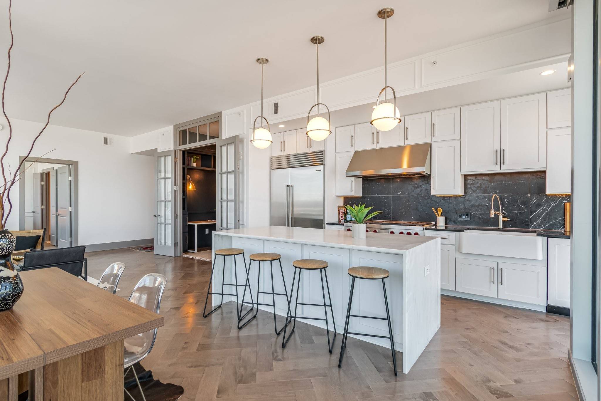 Nashville, TN 37203,1616 West End Ave #2602