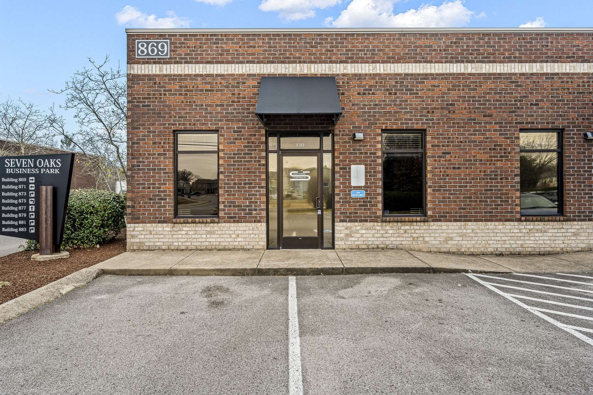Smyrna, TN 37167,869 Seven Oaks Blvd #150