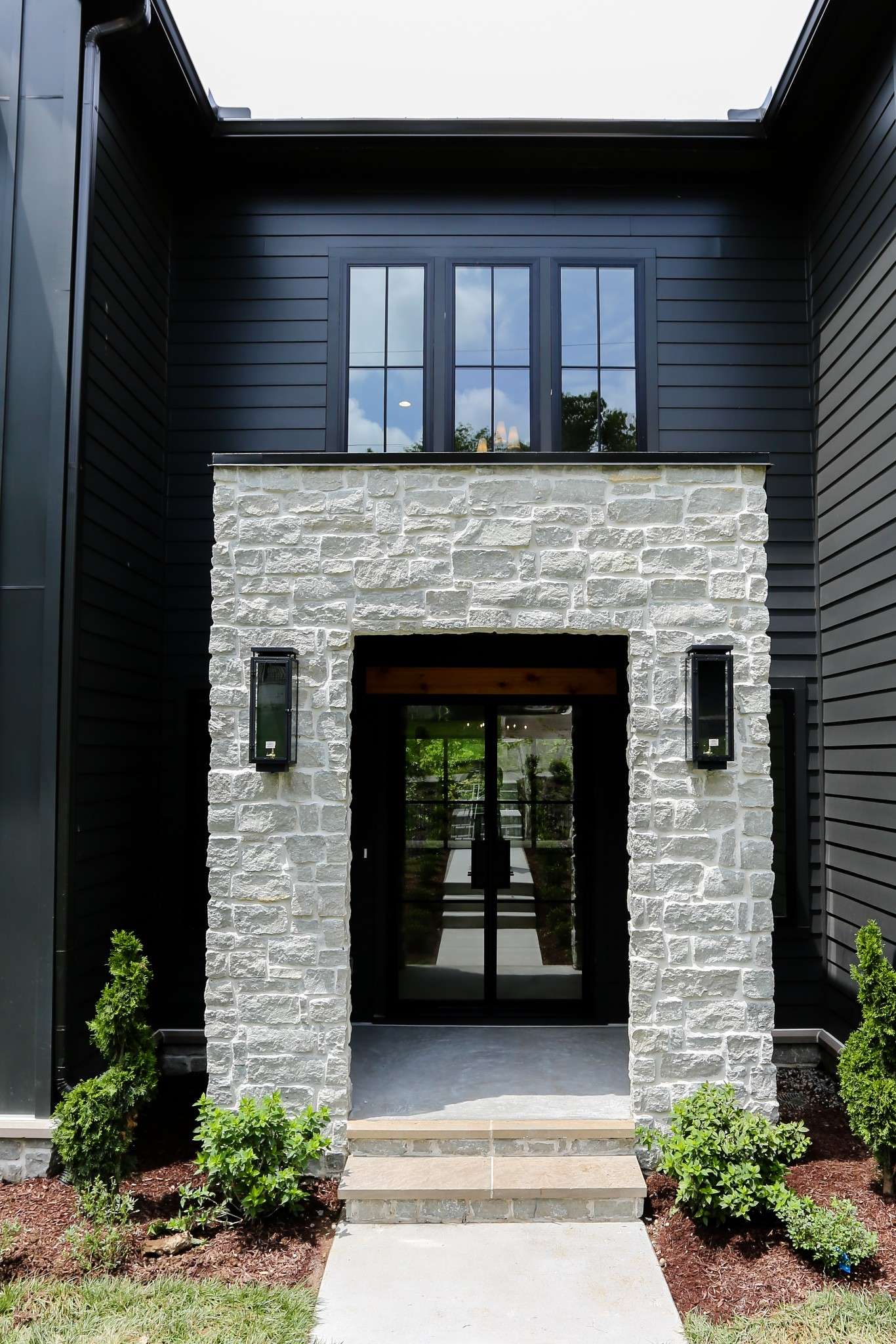 Nashville, TN 37212,3204 Overlook Dr