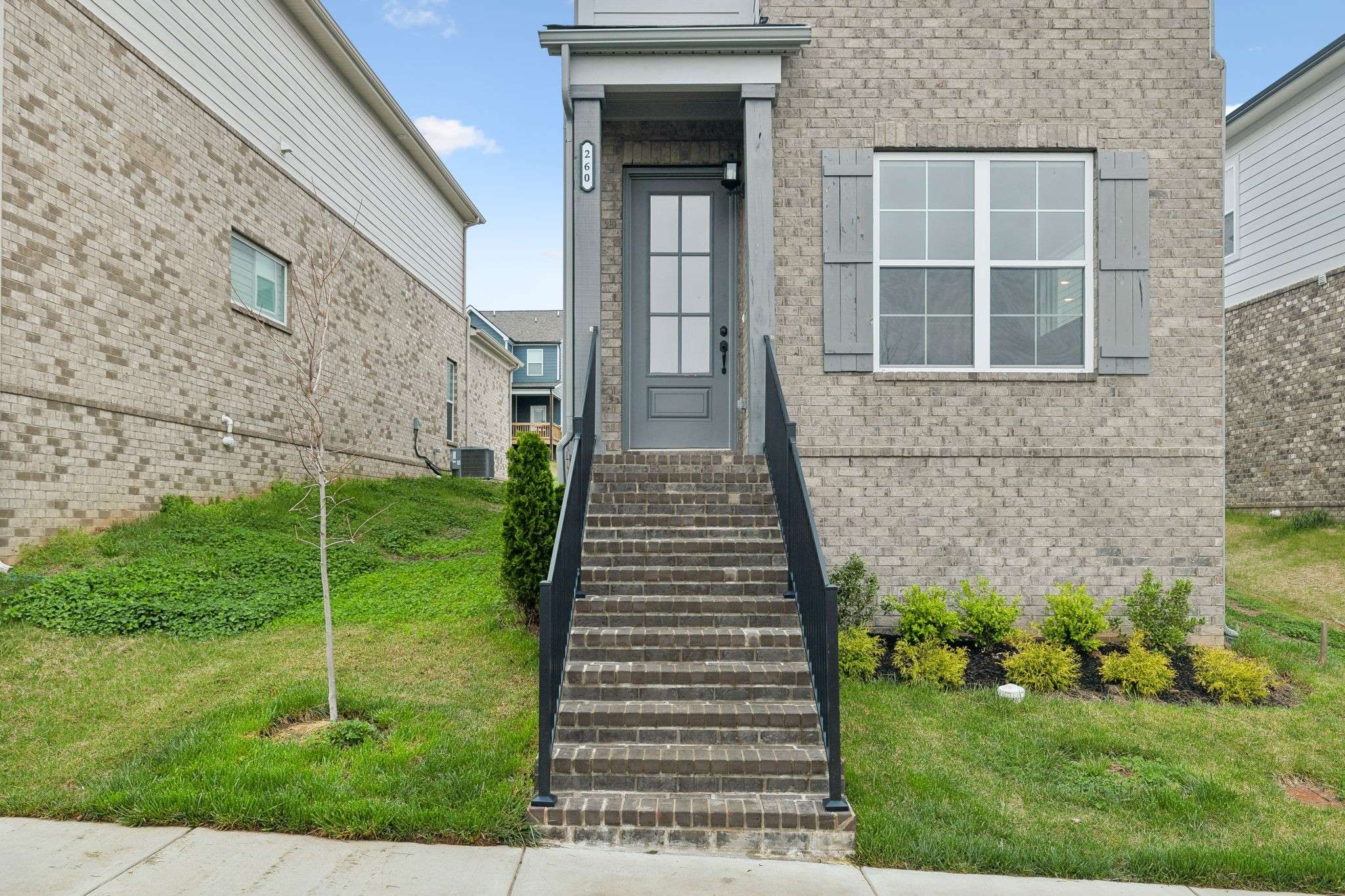 La Vergne, TN 37086,260 Sounder Cir