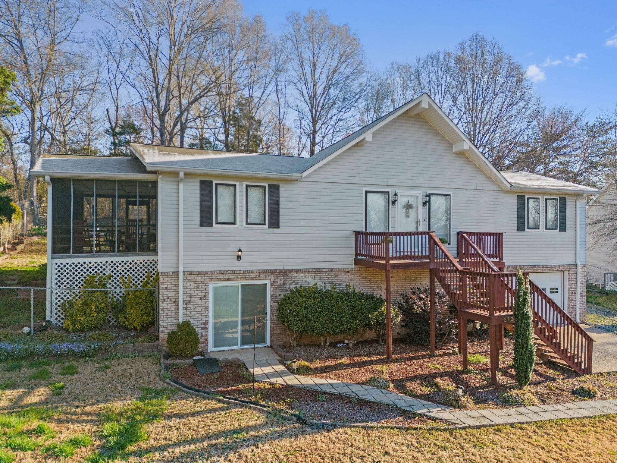 Soddy Daisy, TN 37379,2125 Dallas Lake Road