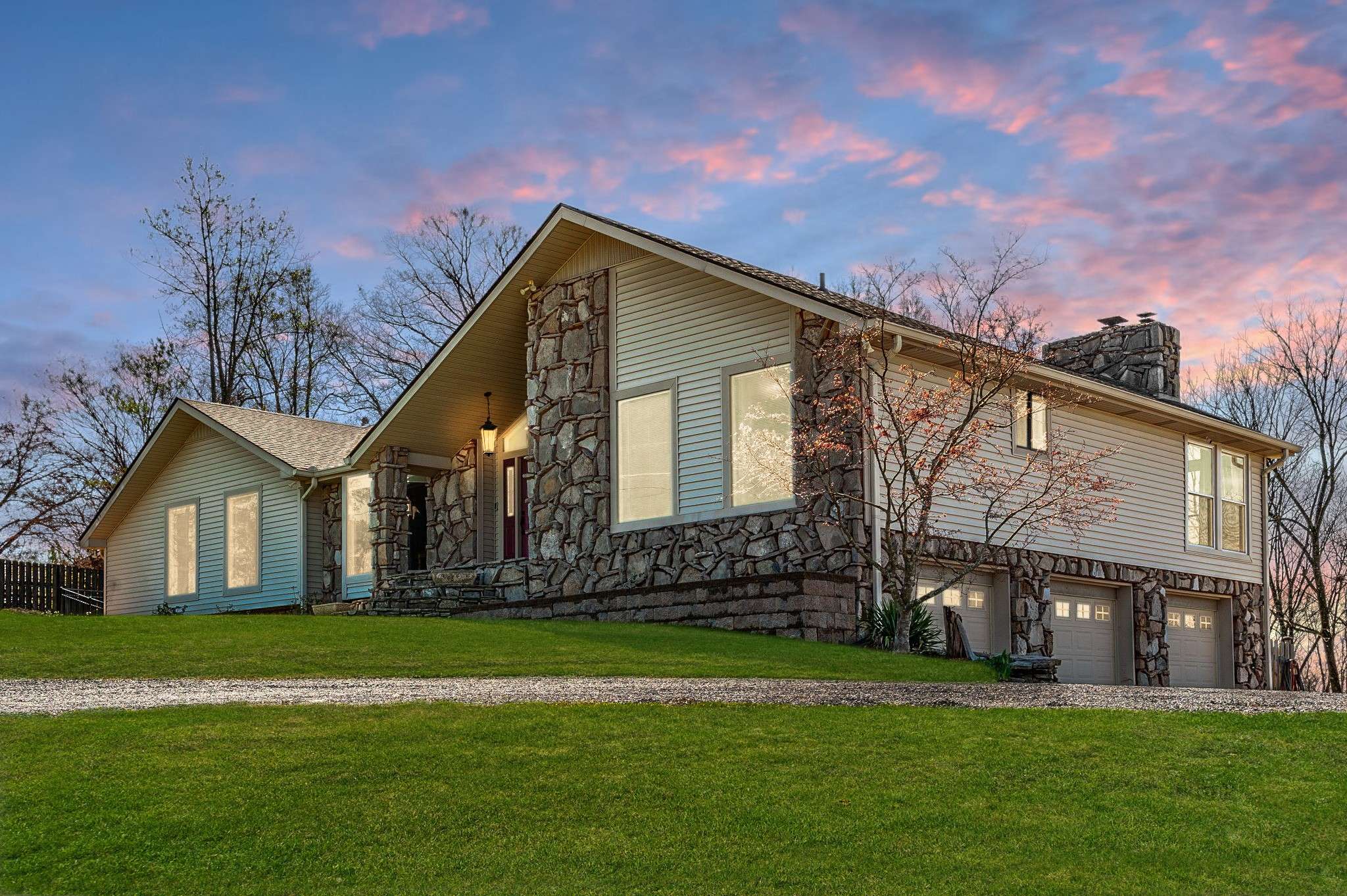 Gallatin, TN 37066,213 Peach Valley Rd