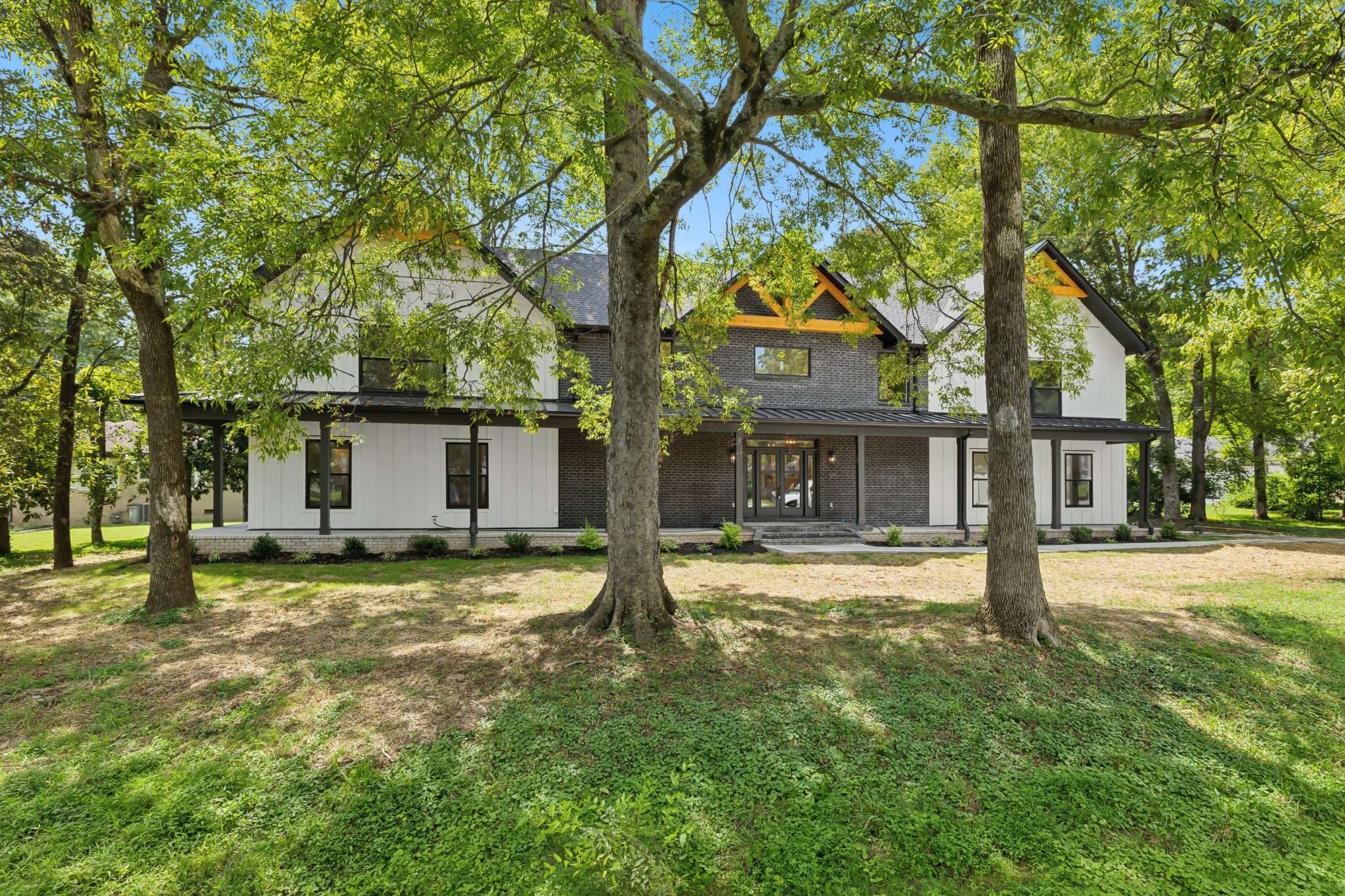 Columbia, TN 38401,102 Cayce Valley Dr