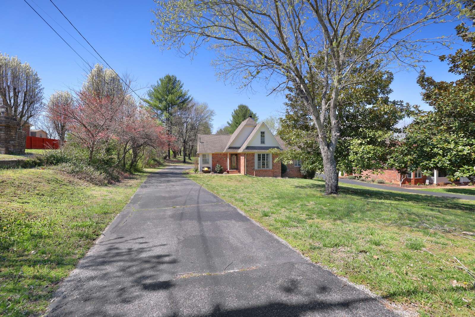 Columbia, TN 38401,1070 Cliff White Rd