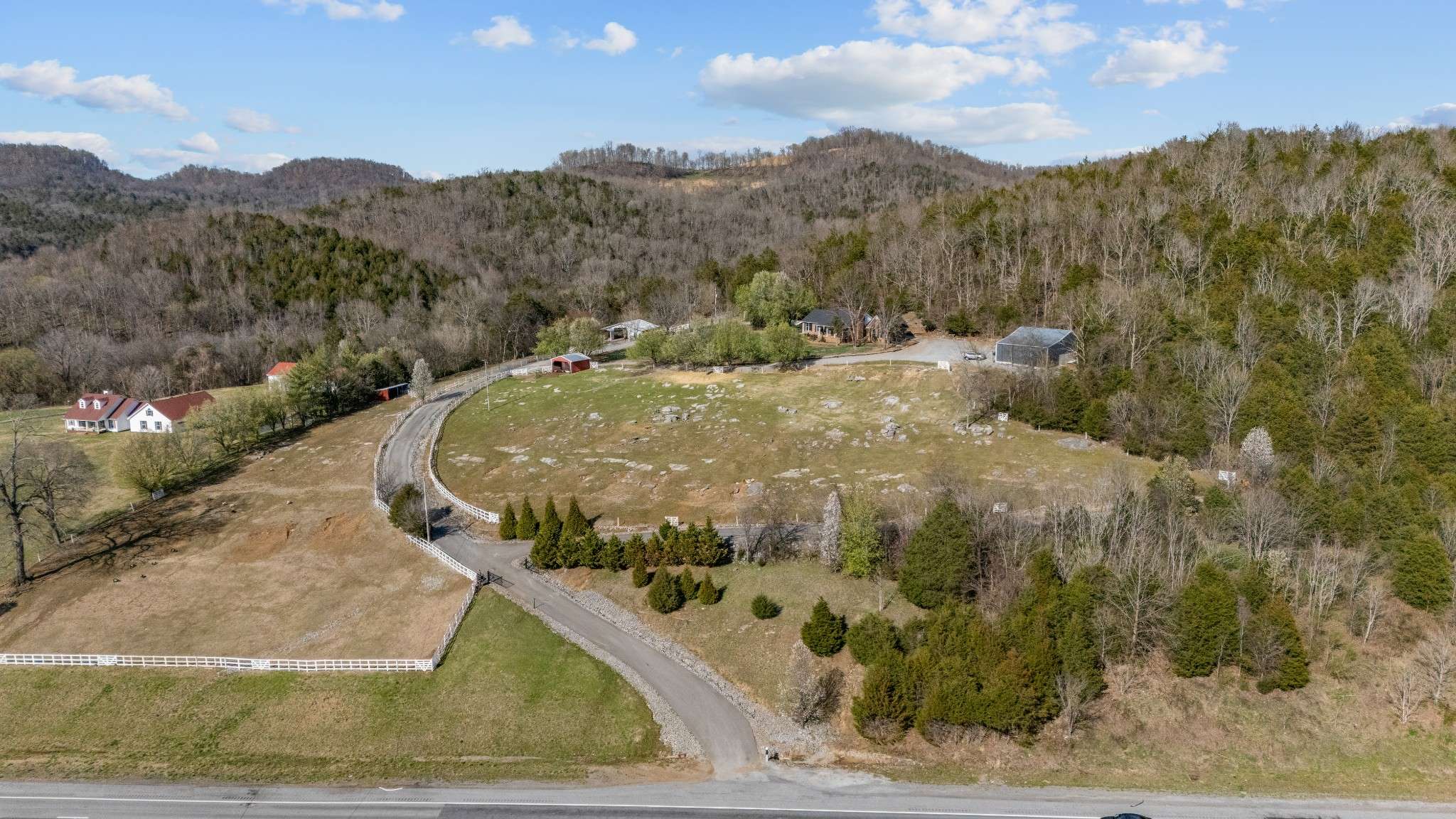 Dowelltown, TN 37059,7474 Nashville Hwy