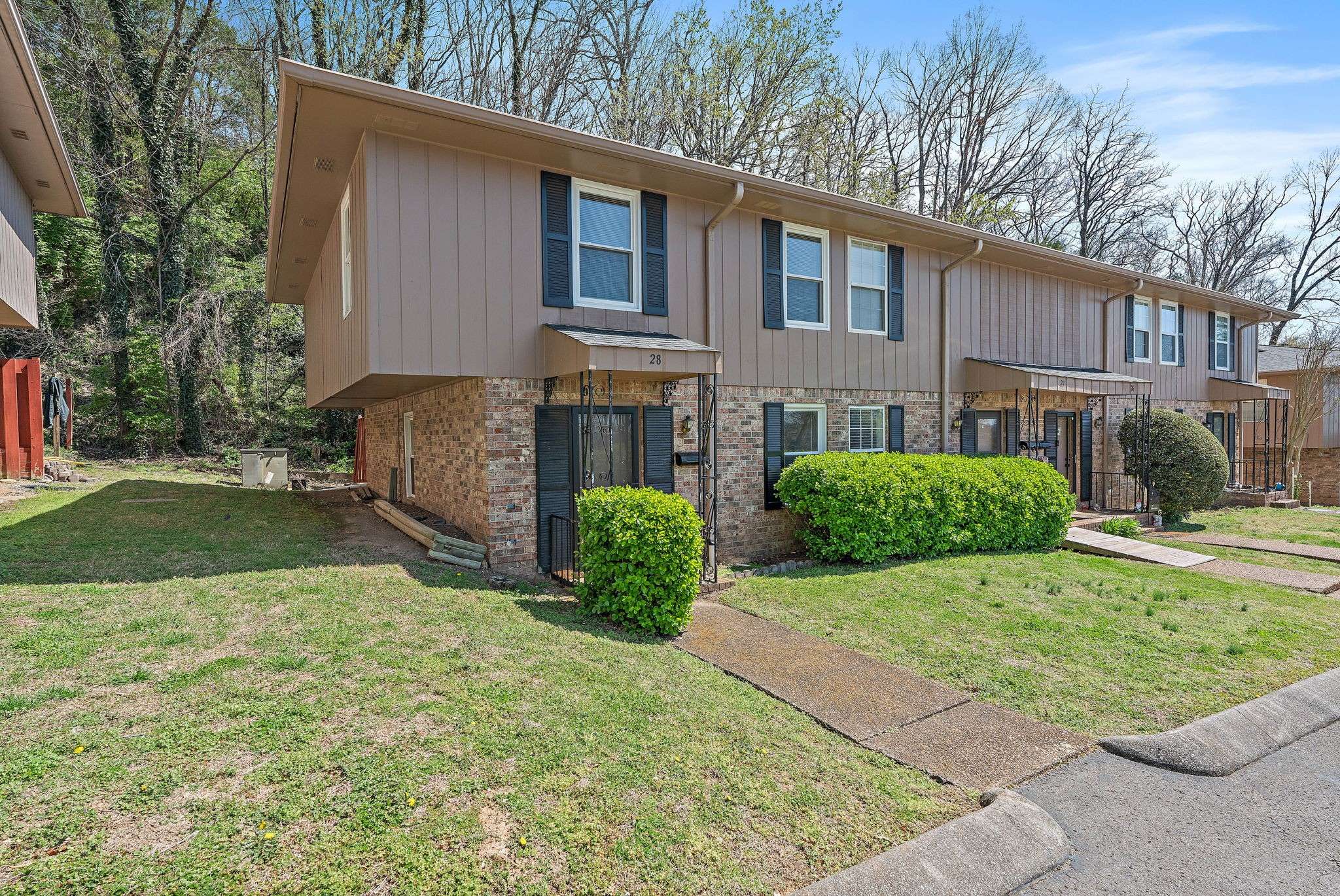 Nashville, TN 37221,110 Bellevue Rd #28
