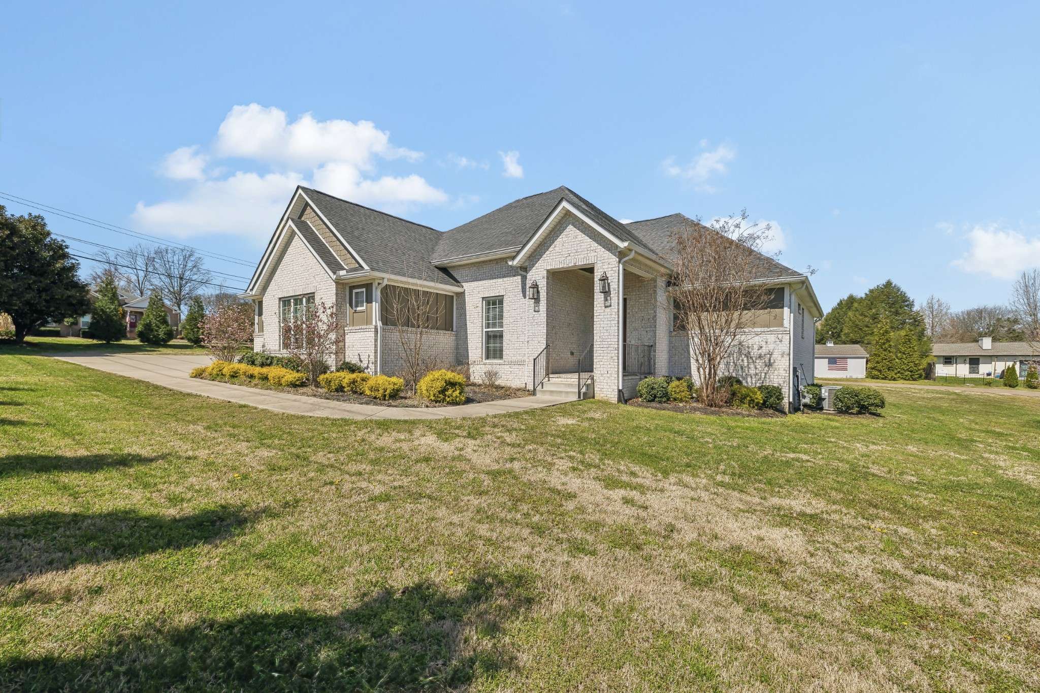 Hendersonville, TN 37075,100A Saint Andrews Dr