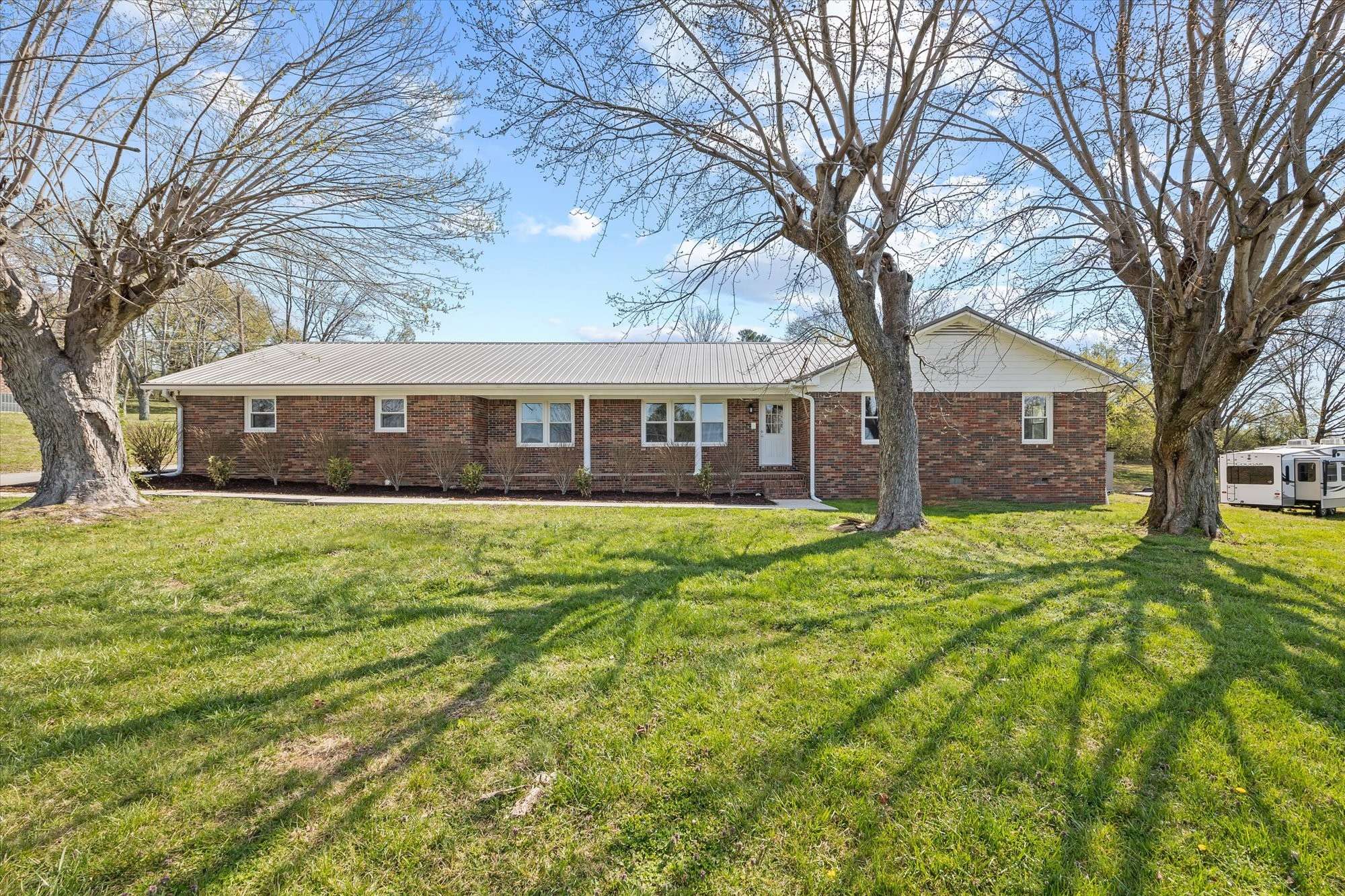 Mcminnville, TN 37110,3330 Smithville Hwy