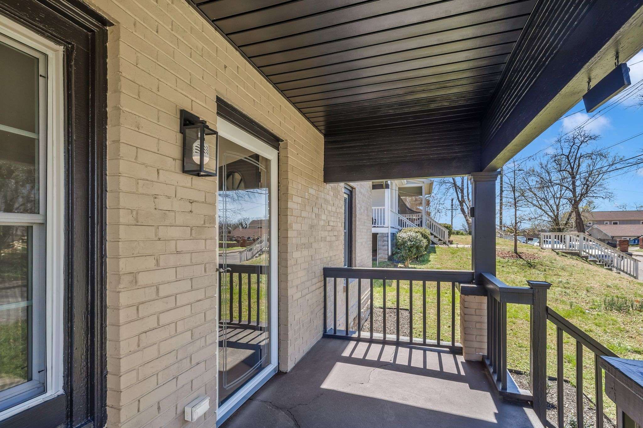 Nashville, TN 37208,2110 14th Ave #N