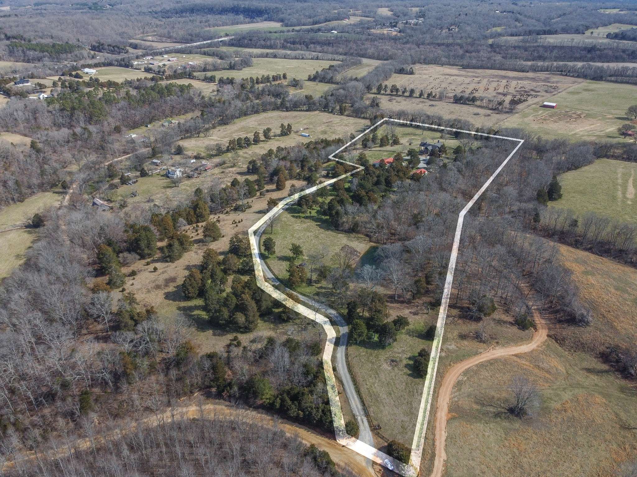 Centerville, TN 37033,1341 Glenn Hinson Rd