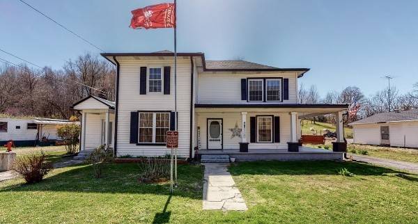Red Boiling Springs, TN 37150,419 E Main St