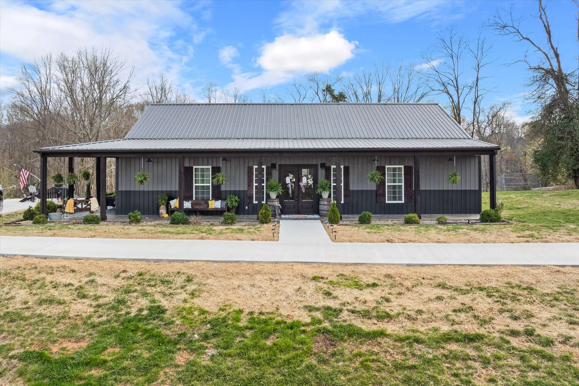 Byrdstown, TN 38549,130 Sunset Cir