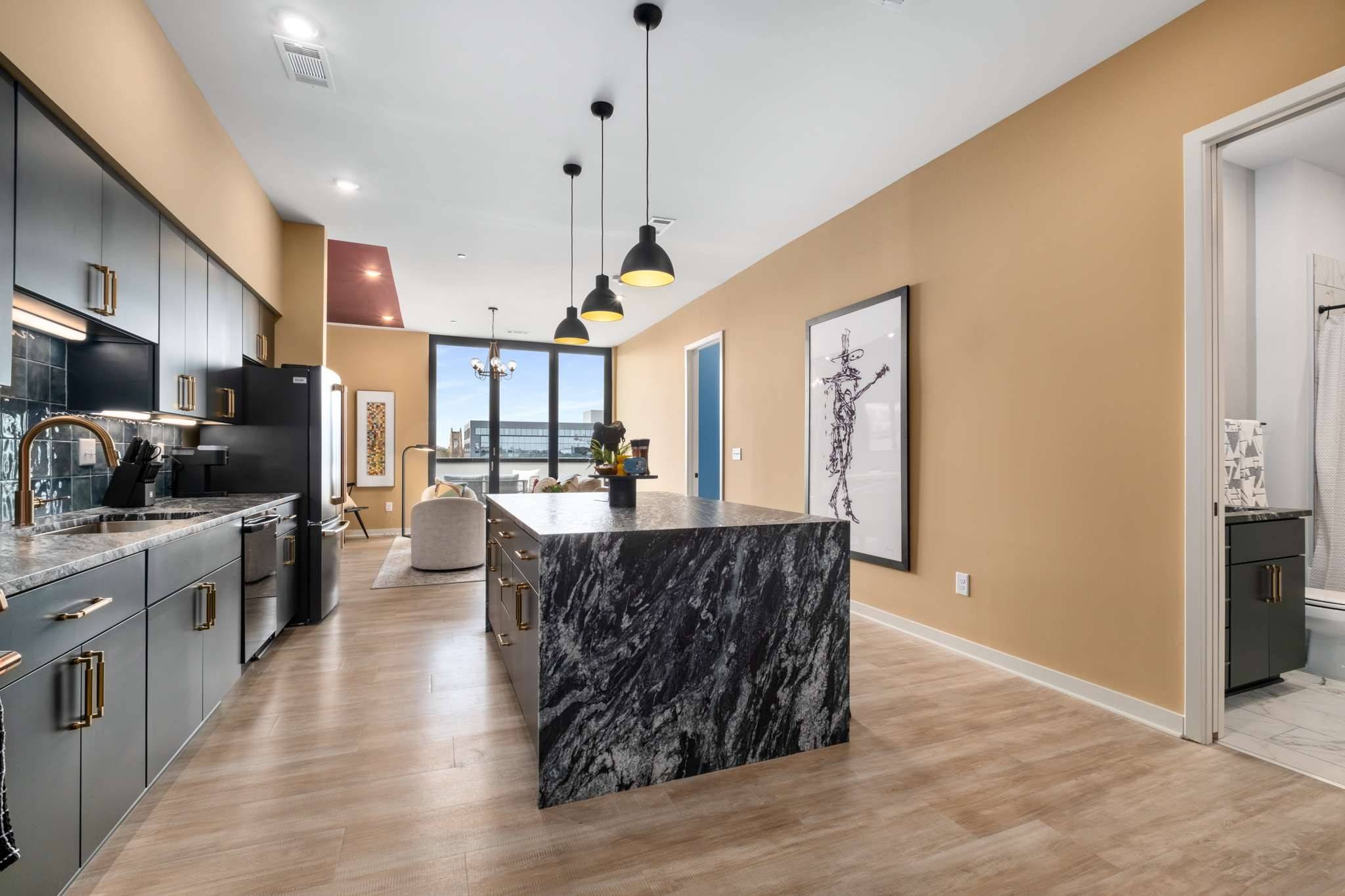 Nashville, TN 37212,1014 16th Avenue #S #502