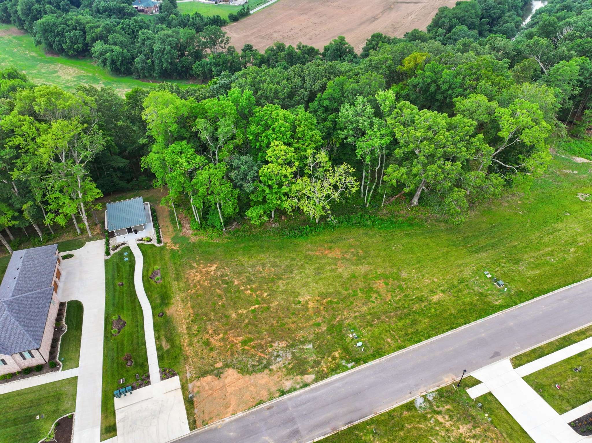 Clarksville, TN 37043,866 Shady Bluff Trl