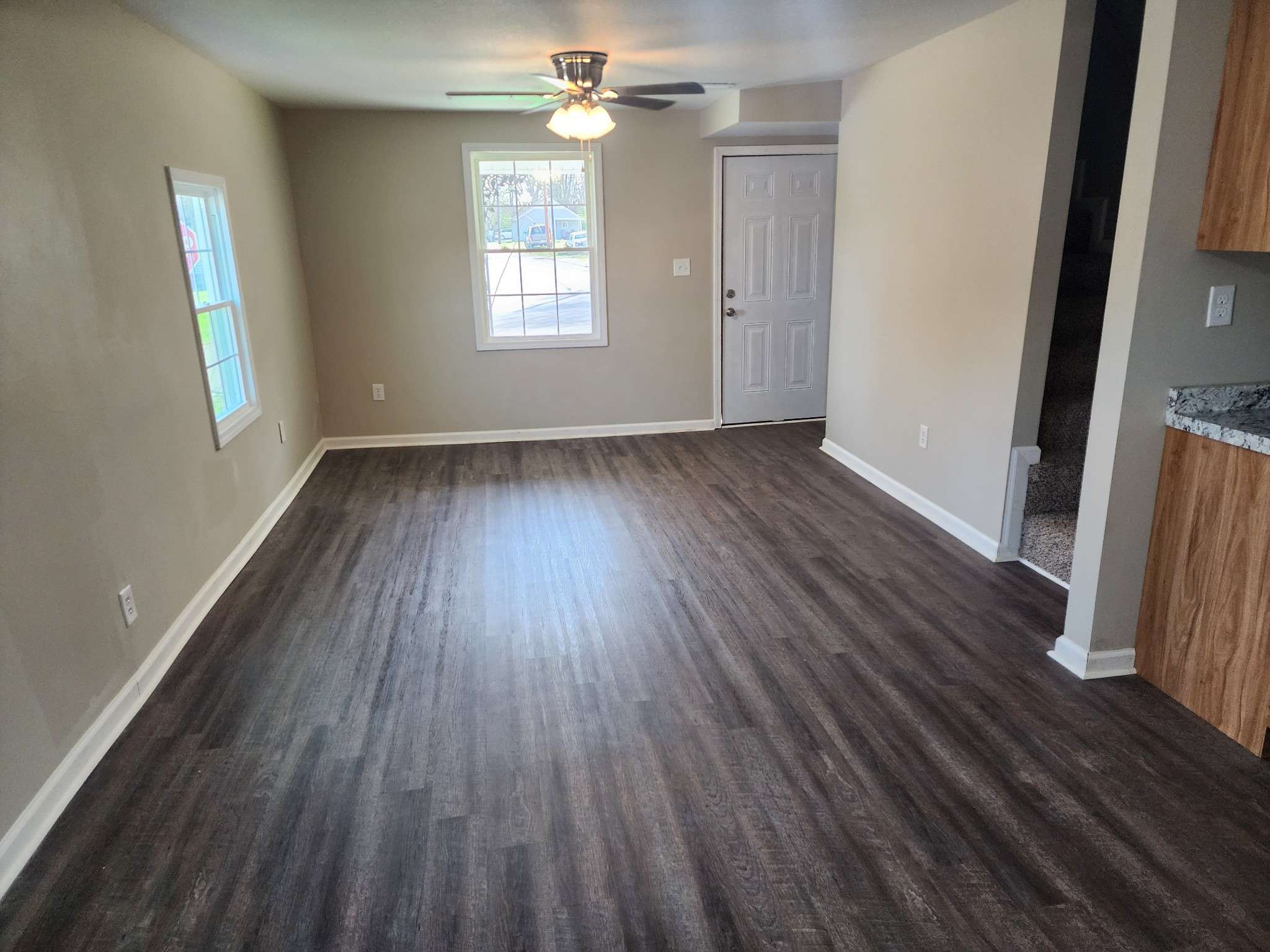 Hopkinsville, KY 42240,1212 Sharpe St