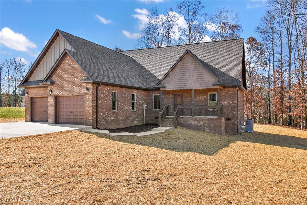 Summertown, TN 38483,59 Bunting Ln
