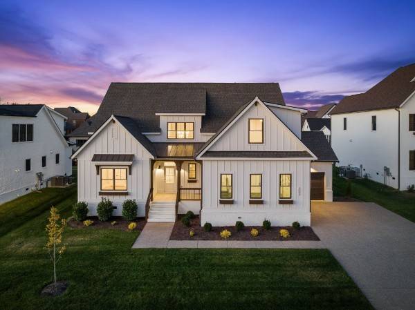 Spring Hill, TN 37174,2002 Friendship Dr