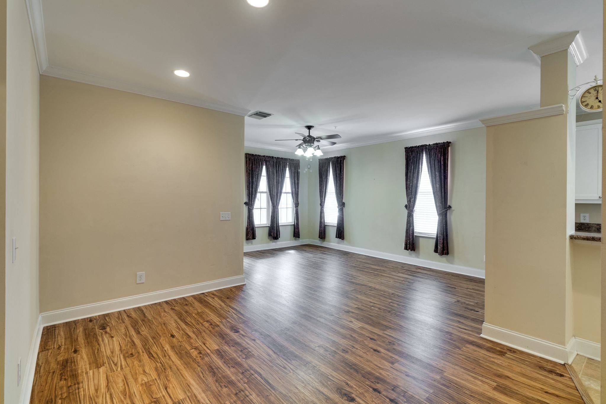 Antioch, TN 37013,4316 Summercrest Blvd #501