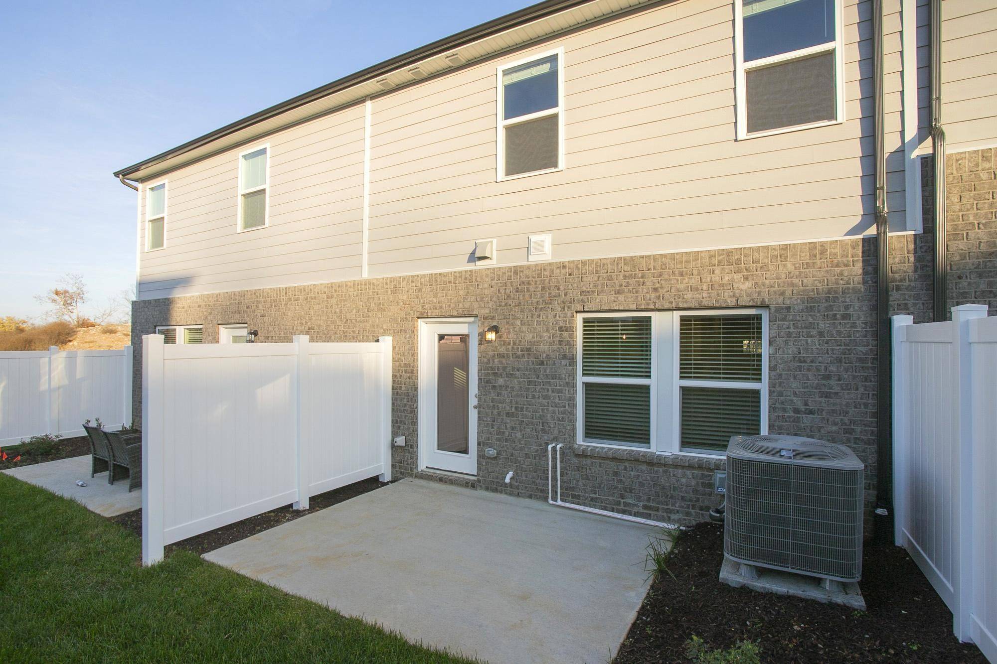 Lebanon, TN 37087,2405 Snohomish St