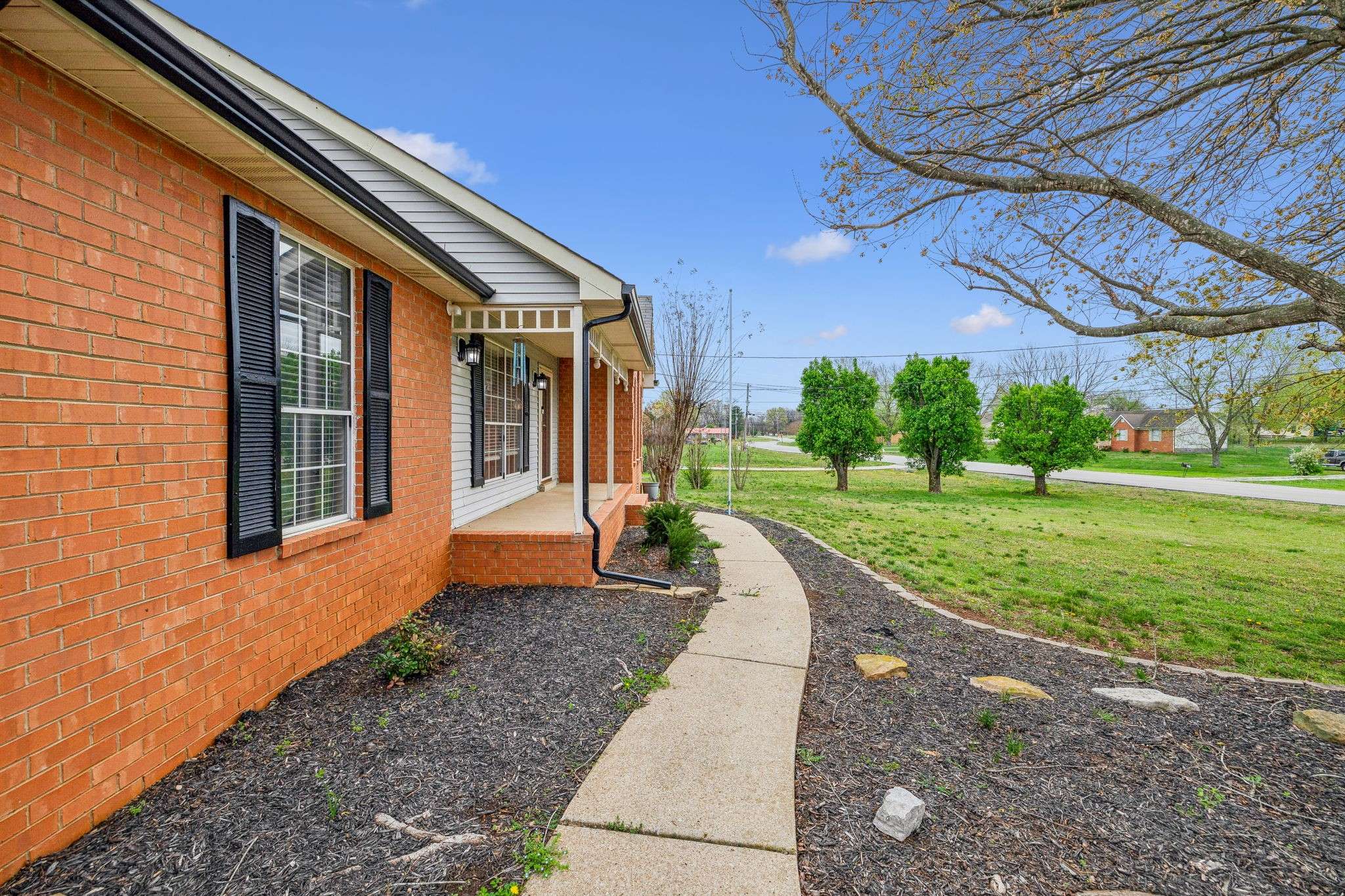 Murfreesboro, TN 37129,5224 Grassland Dr