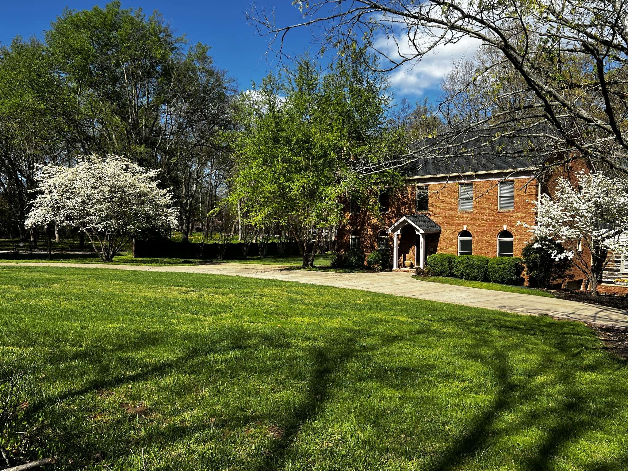 Columbia, TN 38401,1203 Graymere Manor Rd