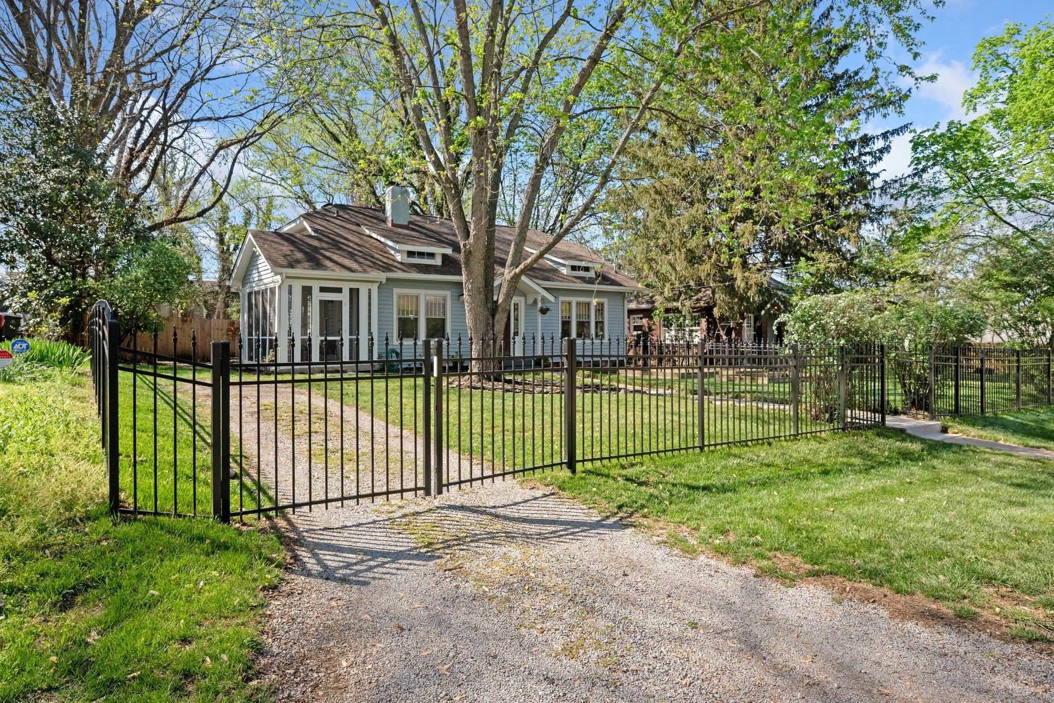 Nashville, TN 37206,919 N 14th St