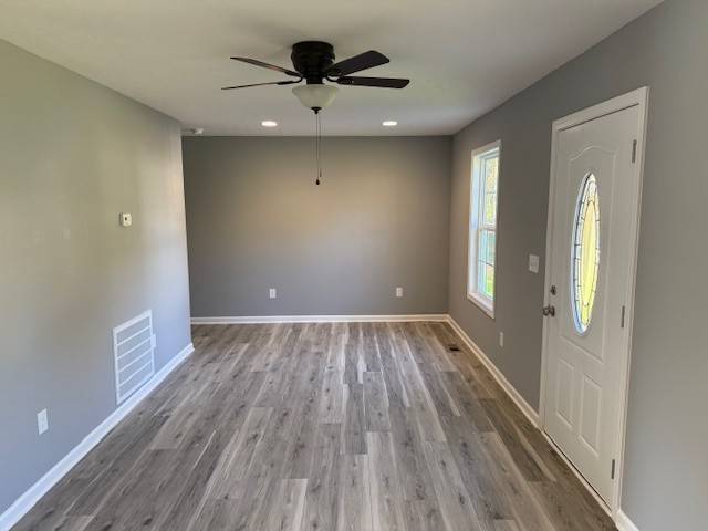 Tullahoma, TN 37388,409 W Decherd St