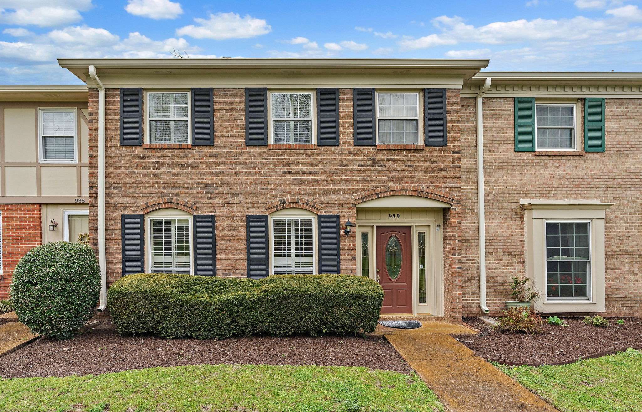 Nashville, TN 37221,989 Todd Preis Dr
