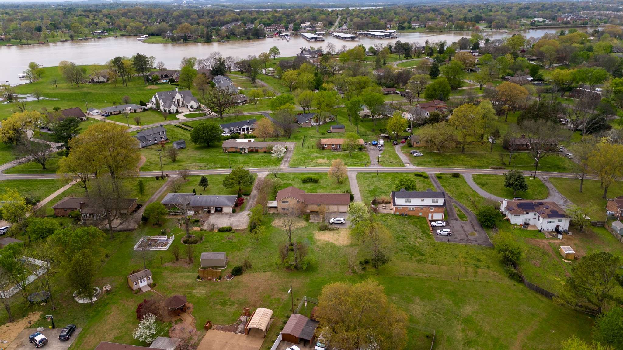 Hendersonville, TN 37075,309 Indian Lake Rd